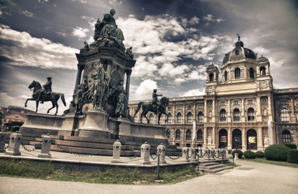 Автобусный тур по трем европейским столицам Будапешт-Вена-Прага